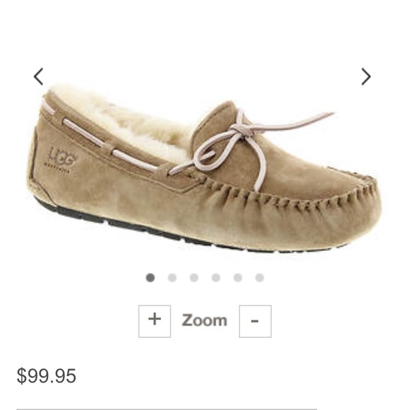 UGG Shoes - UGG Dakota Moccasin